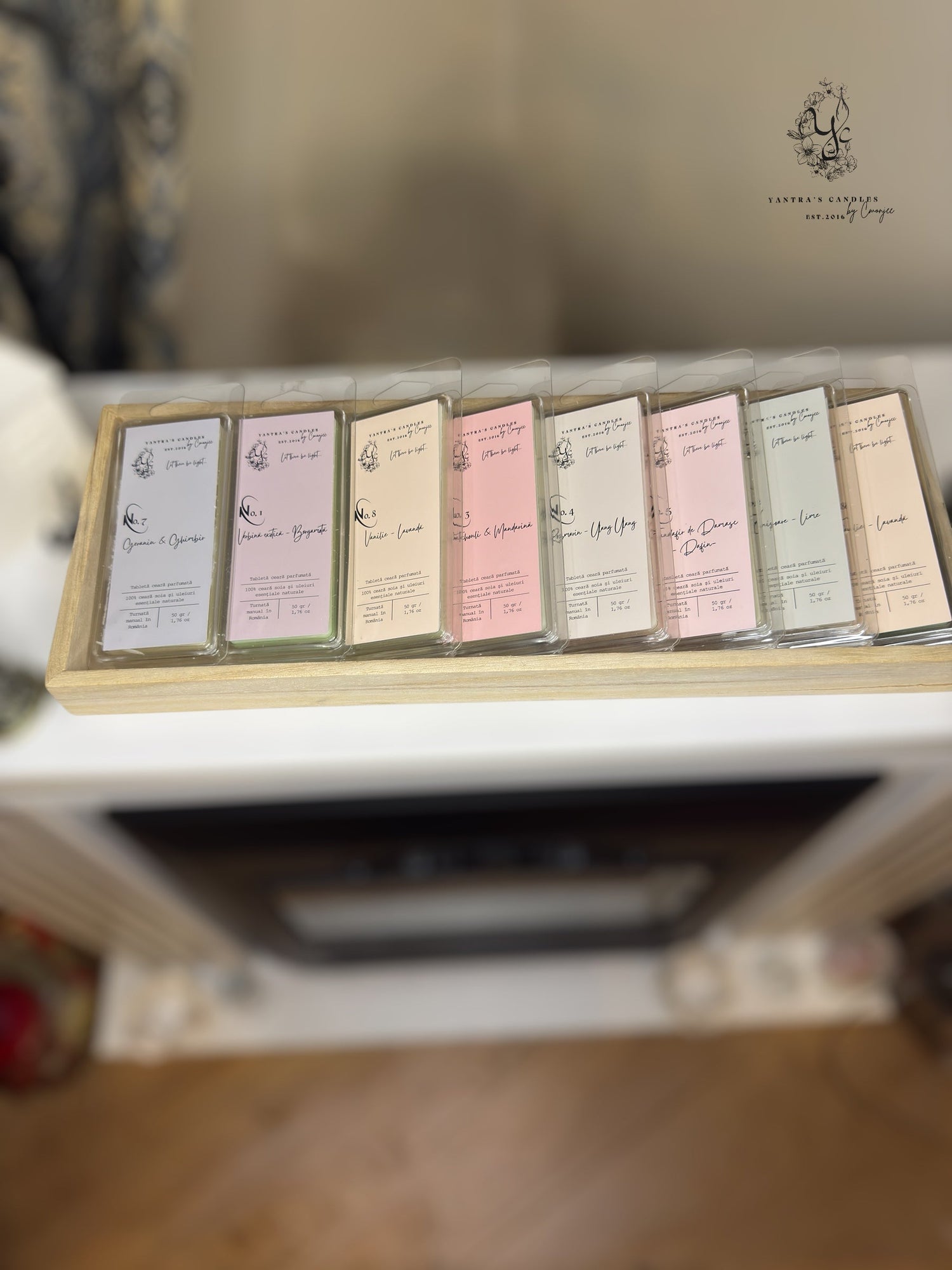 Colecția ” Topituri de ceară”