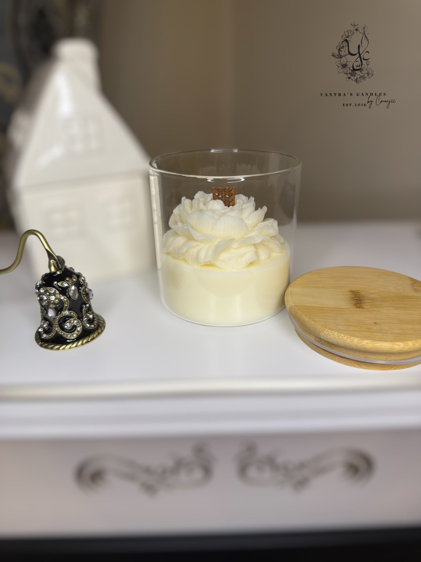 Lumânare decorativă ” Blooming” - Flori de cireș & Bujori